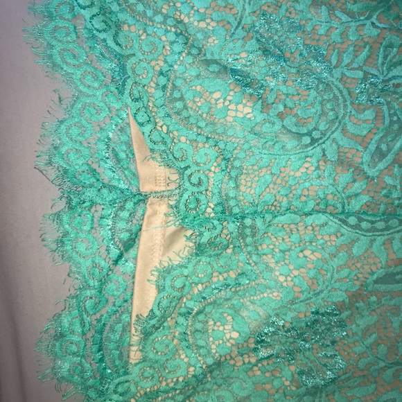 Green Fancy Dress - Picture 2 of 5